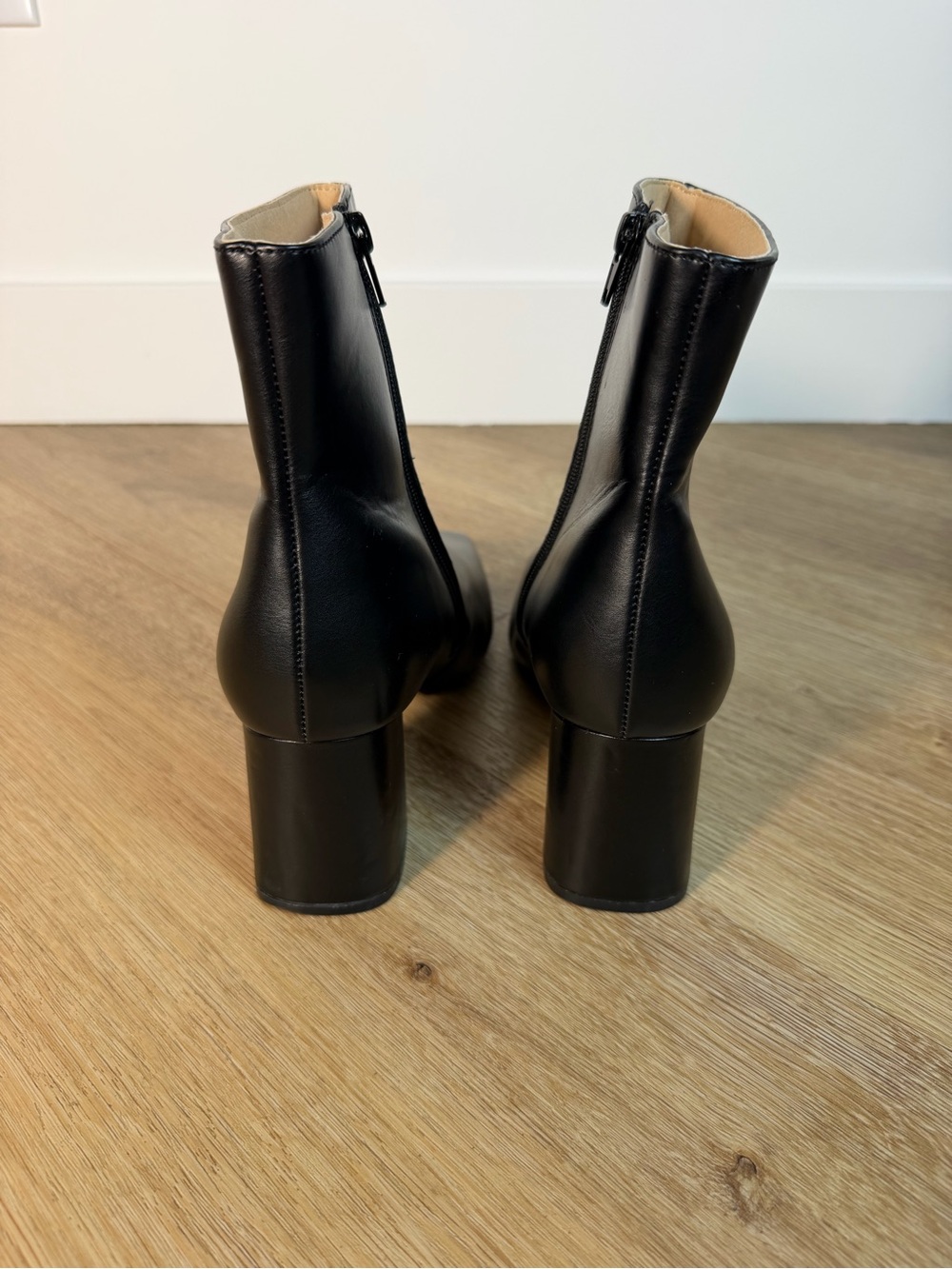 Journee Collection Size 11 Wide Black square toe Block Heel Ankle Boots side zip - Picture 5 of 7
